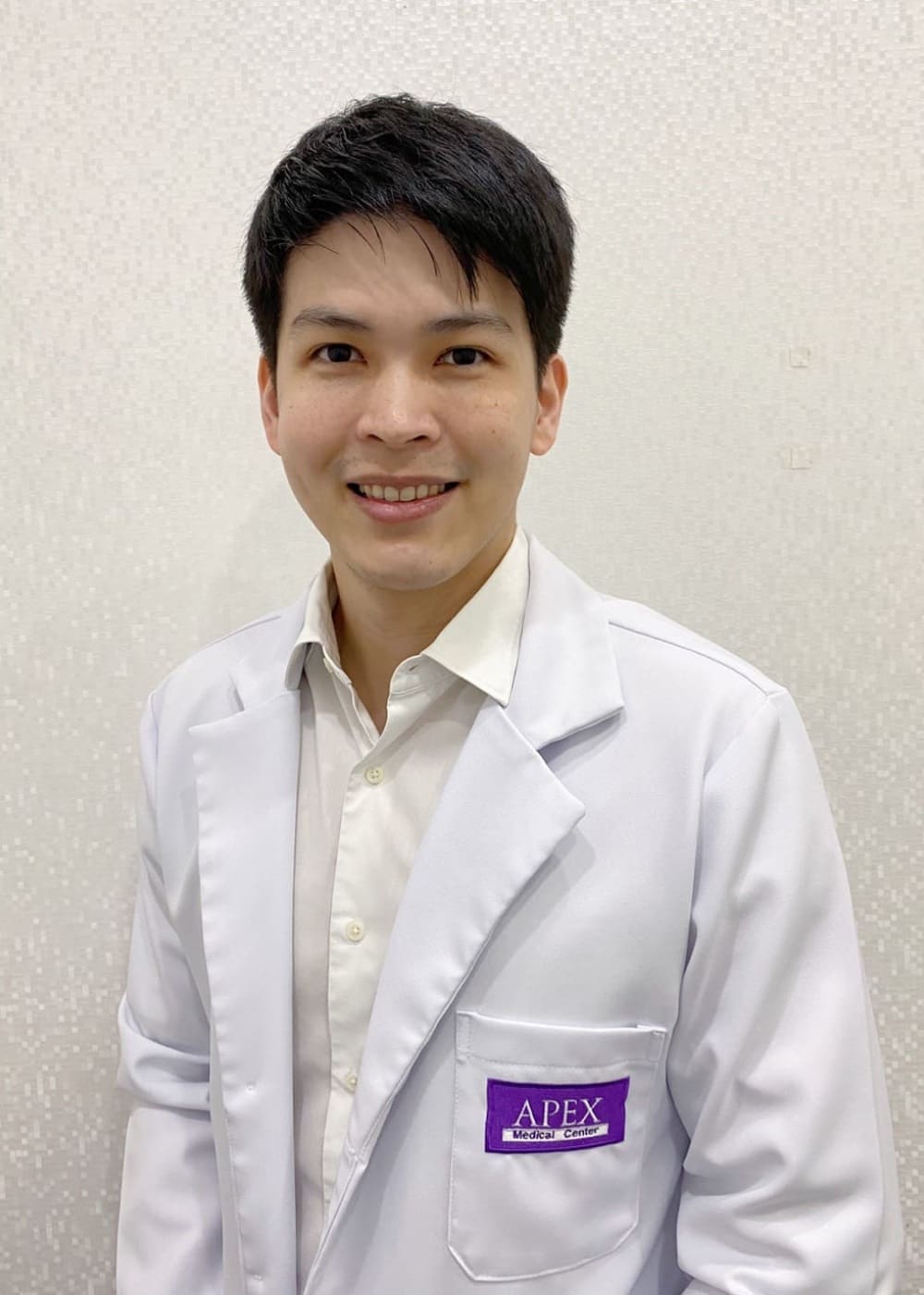 Dr.Thanawat Supap